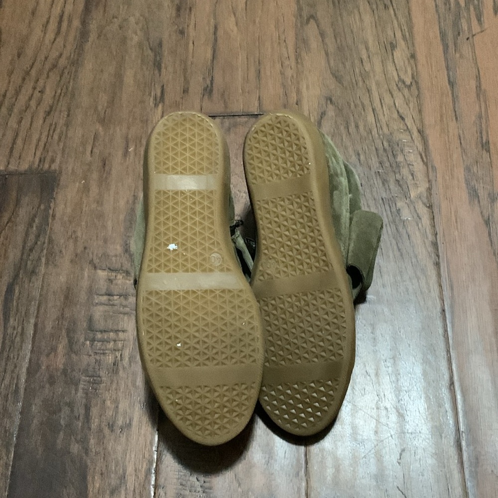 Olive Suede Women's High-Top Sneakers - Picture 4 of 4